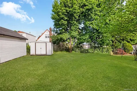 135-15 244th Street Rosedale NY 11422