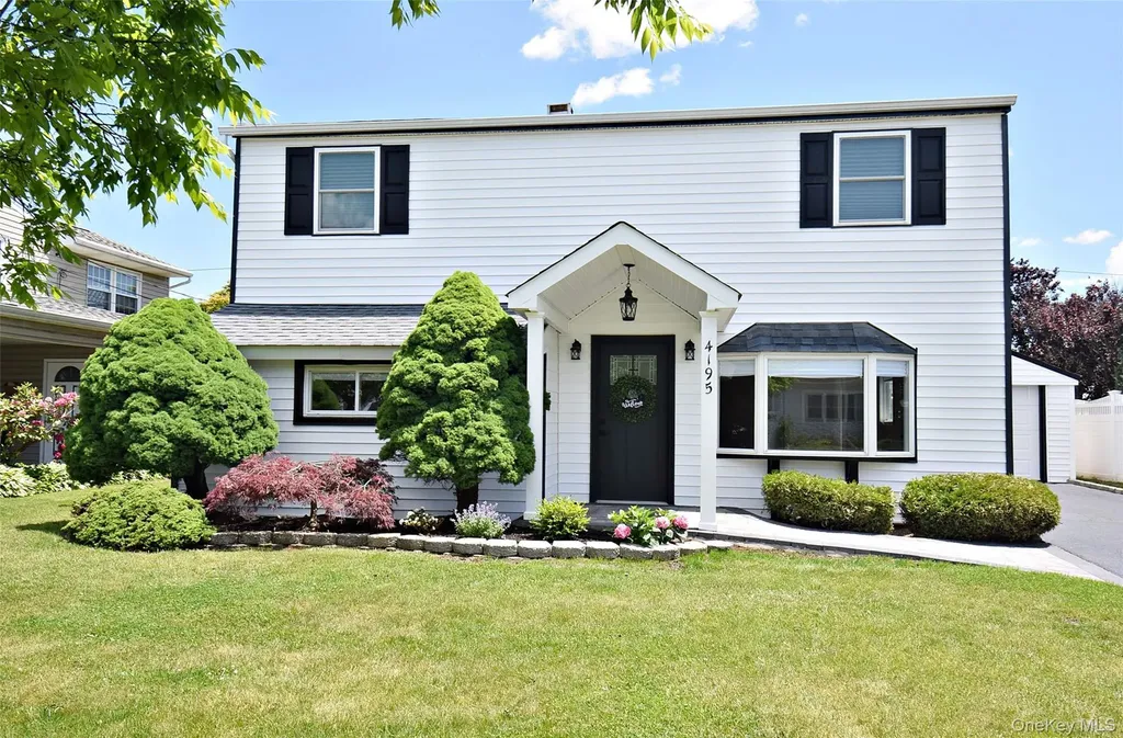 4195 Florence Road Bethpage NY 11714