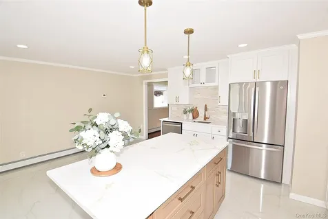 4195 Florence Road Bethpage NY 11714