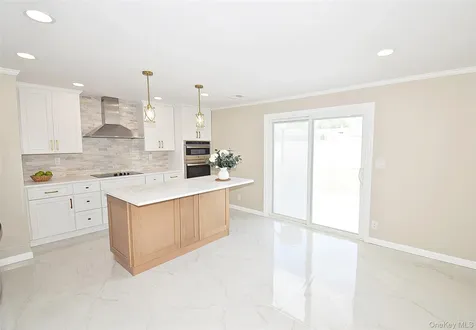 4195 Florence Road Bethpage NY 11714
