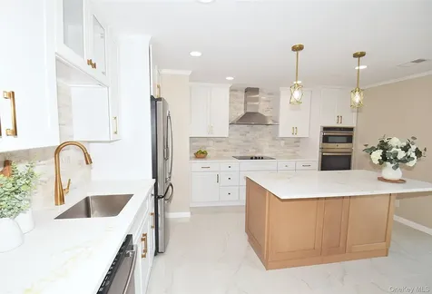 4195 Florence Road Bethpage NY 11714