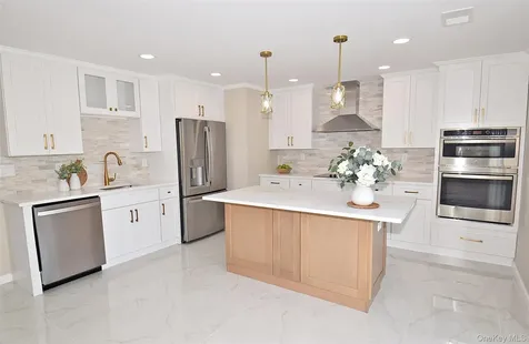 4195 Florence Road Bethpage NY 11714