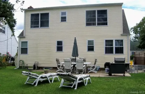 30 Audrey Avenue Plainview NY 11803
