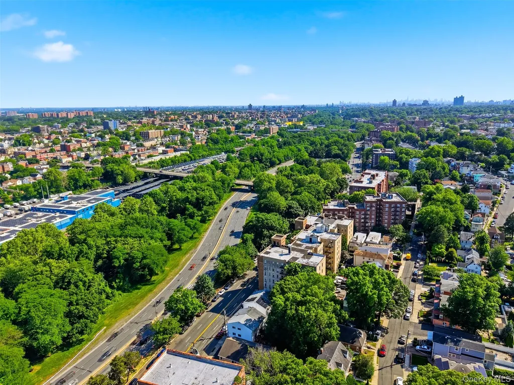 235 Bronx River Road Yonkers NY 10704