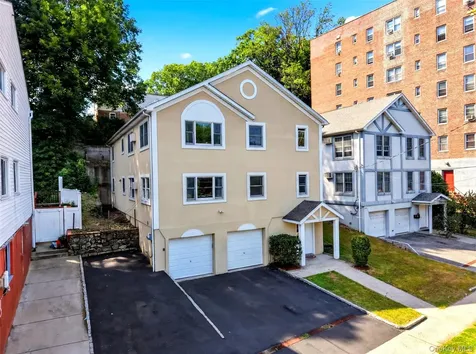 235 Bronx River Road Yonkers NY 10704