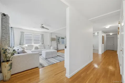 235 Bronx River Road Yonkers NY 10704