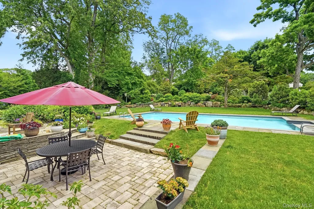 1 Pamela Lane New Rochelle NY 10804