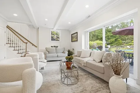 1 Pamela Lane New Rochelle NY 10804