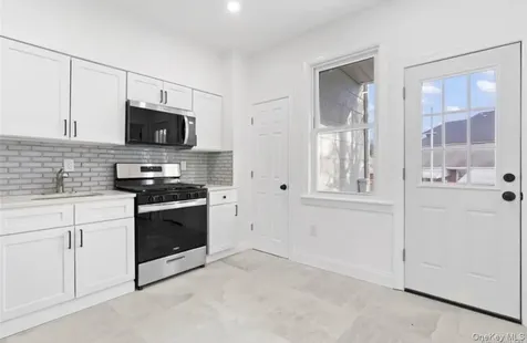 254 Charles Avenue Staten Island NY 10302