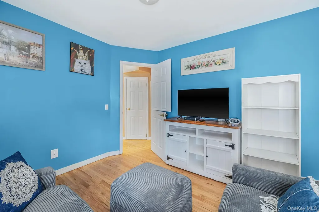 61 N Ocean Avenue Islip NY 11751