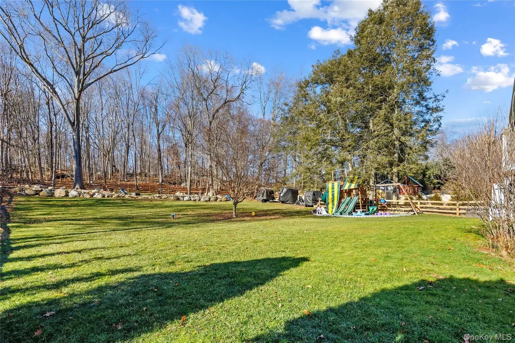 44 Oakridge Road North Salem NY 10560