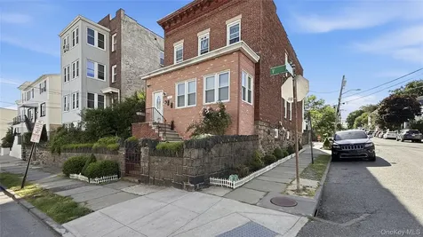 167 Voss Avenue Yonkers NY 10703