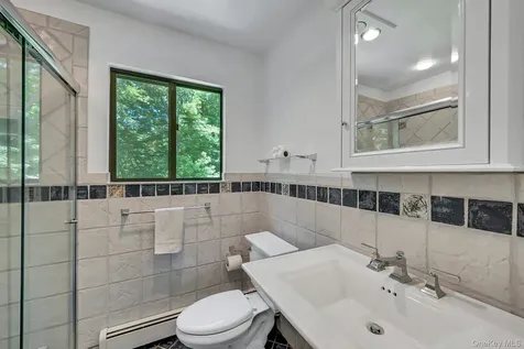 24 Anne Chambers Lane Katonah NY 10536