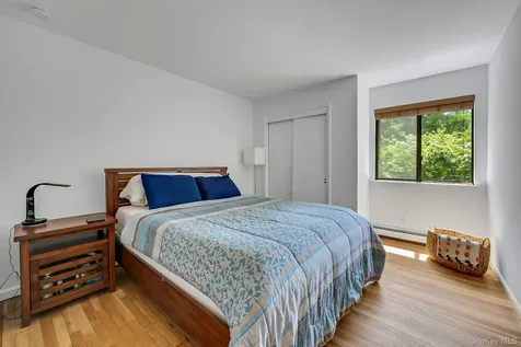 24 Anne Chambers Lane Katonah NY 10536