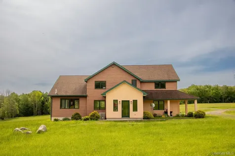 240 B Mountaindale Road Greenfield Park NY 12435
