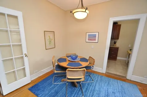143 Garth Road Scarsdale NY 10583