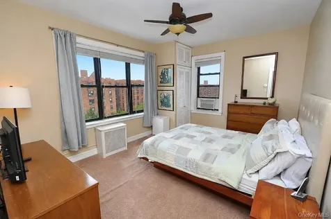 143 Garth Road Scarsdale NY 10583