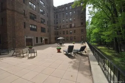 143 Garth Road Scarsdale NY 10583