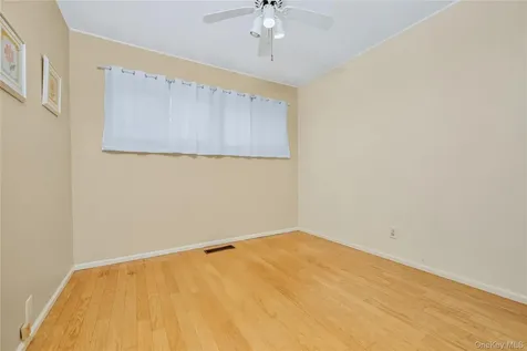 2316 Poe Court Seaford NY 11783