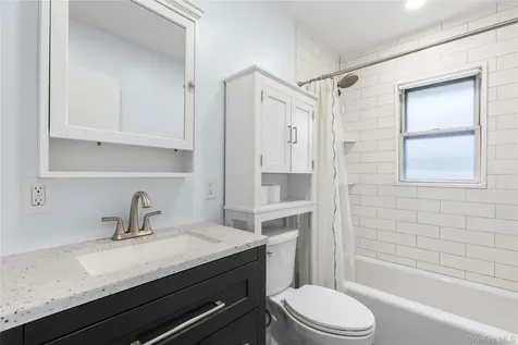 2 Clifford Place Harrison NY 10528