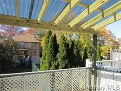 84-26 Little Neck Parkway Floral Park NY 11001