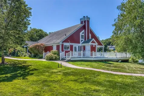 1402 Brentwood Drive Brewster NY 10509