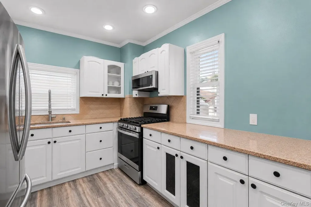 43 Dewitt Street Valley Stream NY 11580