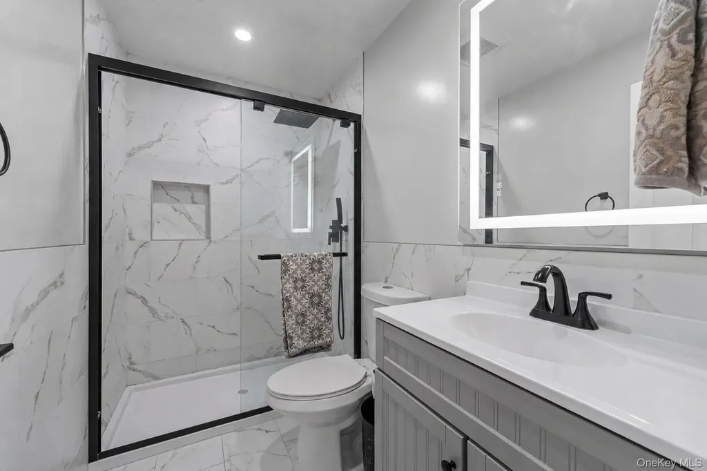 43 Dewitt Street Valley Stream NY 11580