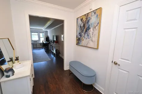280 Bronxville Road Bronxville NY 10708