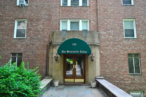 280 Bronxville Road Bronxville NY 10708