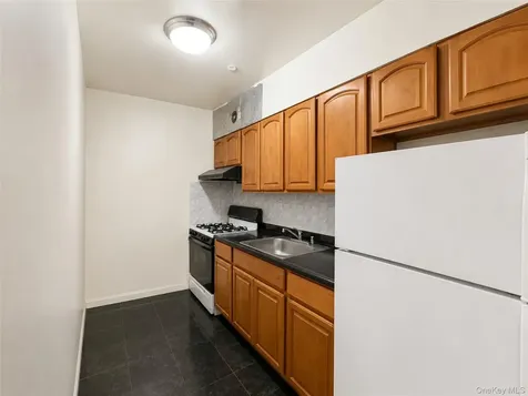 104-31 39th Avenue Corona NY 11368