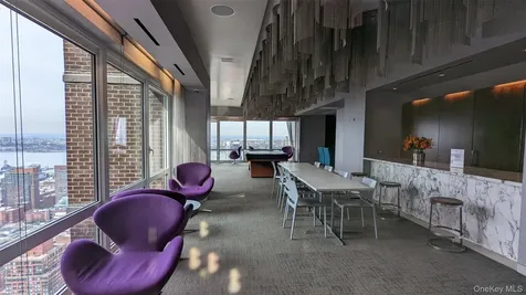 322 W 57th Street New York (manhattan) NY 10019