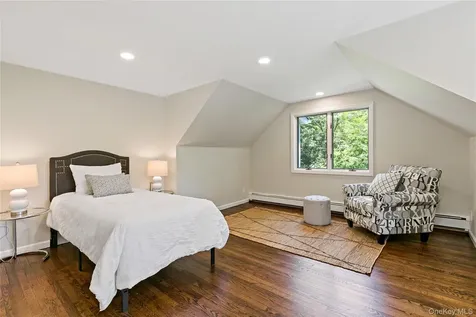 30 High Point Lane Scarsdale NY 10583