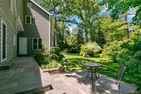 30 High Point Lane Scarsdale NY 10583