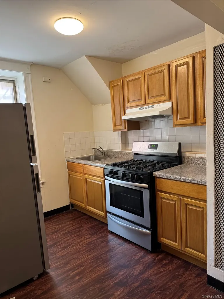 249 Mclean Avenue Yonkers NY 10705