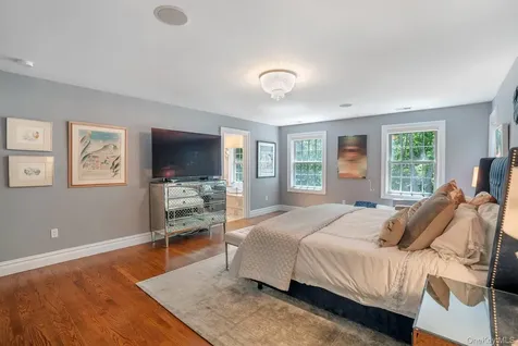 6 Woodruff Lane Bridgehampton NY 11932