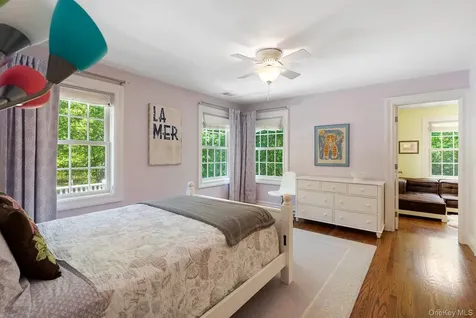 6 Woodruff Lane Bridgehampton NY 11932