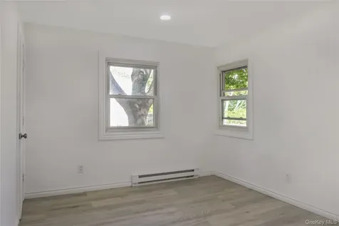 266 Station Road Bellport NY 11713
