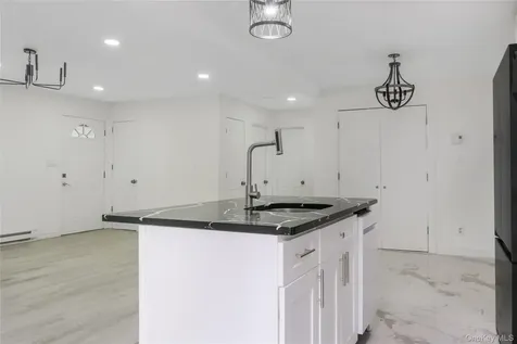 266 Station Road Bellport NY 11713