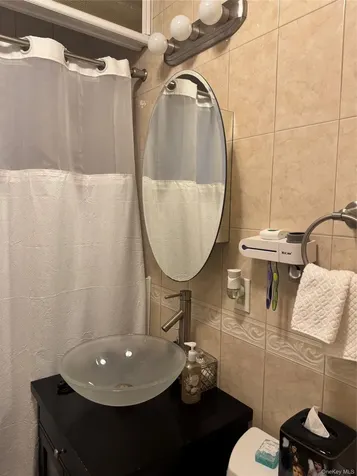 33 Douglas Avenue Yonkers NY 10703