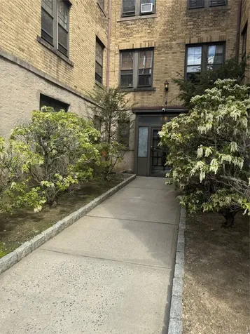 33 Douglas Avenue Yonkers NY 10703