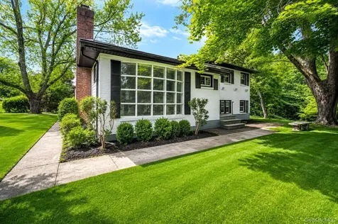 335 Lewis Avenue Yorktown Heights NY 10598