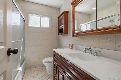 183 N Oak Street Massapequa NY 11758