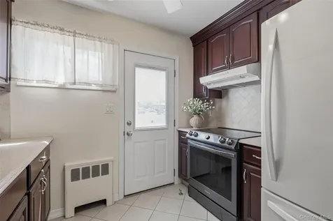 183 N Oak Street Massapequa NY 11758