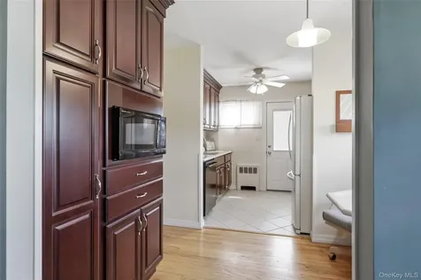 183 N Oak Street Massapequa NY 11758