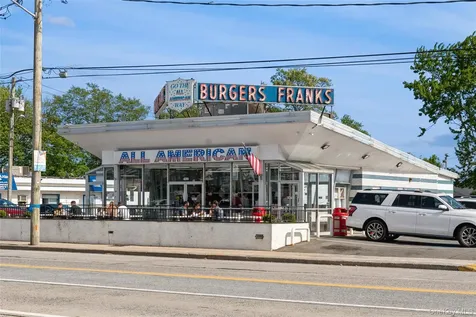 5 Division Avenue Massapequa NY 11758