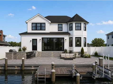 5 Division Avenue Massapequa NY 11758