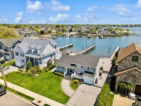5 Division Avenue Massapequa NY 11758
