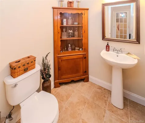 64 Hudson View Terrace Hyde Park NY 12538