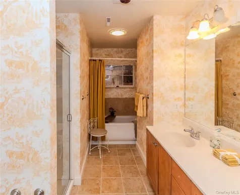 64 Hudson View Terrace Hyde Park NY 12538